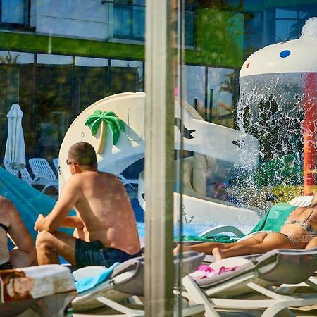 Nasty 24 Aparthotel Pool & Spa Mamaia Nord Năvodari 외부 사진