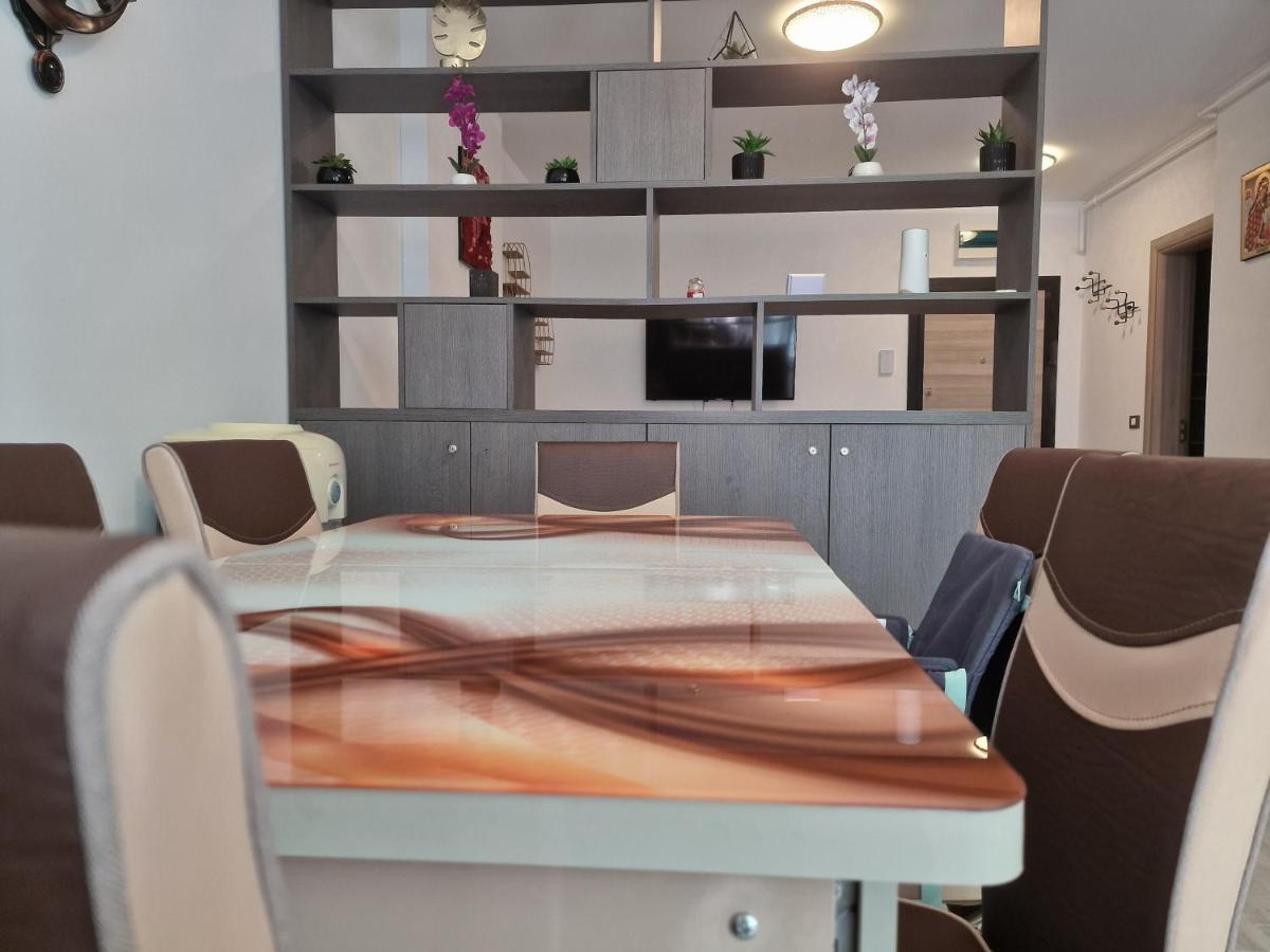 Nasty 24 Aparthotel Pool & Spa Mamaia Nord Năvodari 외부 사진
