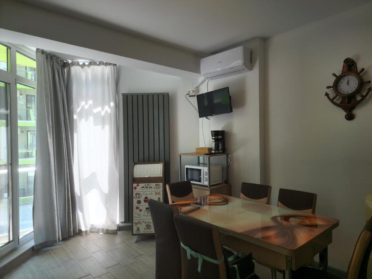 Nasty 24 Aparthotel Pool & Spa Mamaia Nord Năvodari 외부 사진