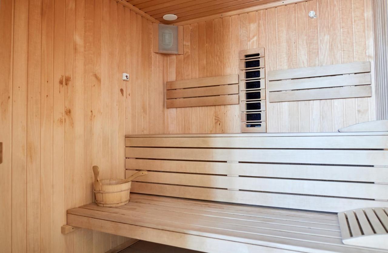 Nasty 24 Aparthotel Pool & Spa Mamaia Nord Năvodari 외부 사진